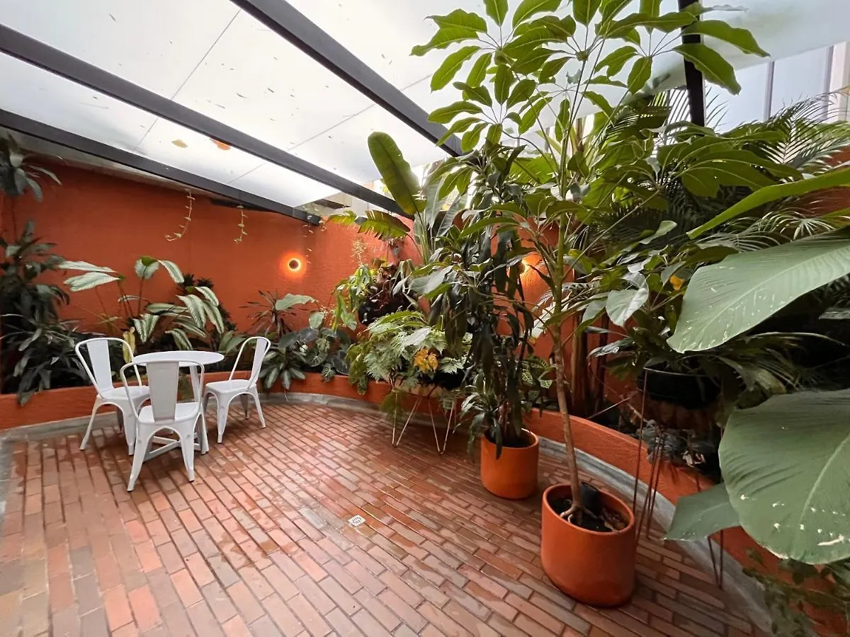 Hojarasca By Wynwood House Aparthotel Medellin