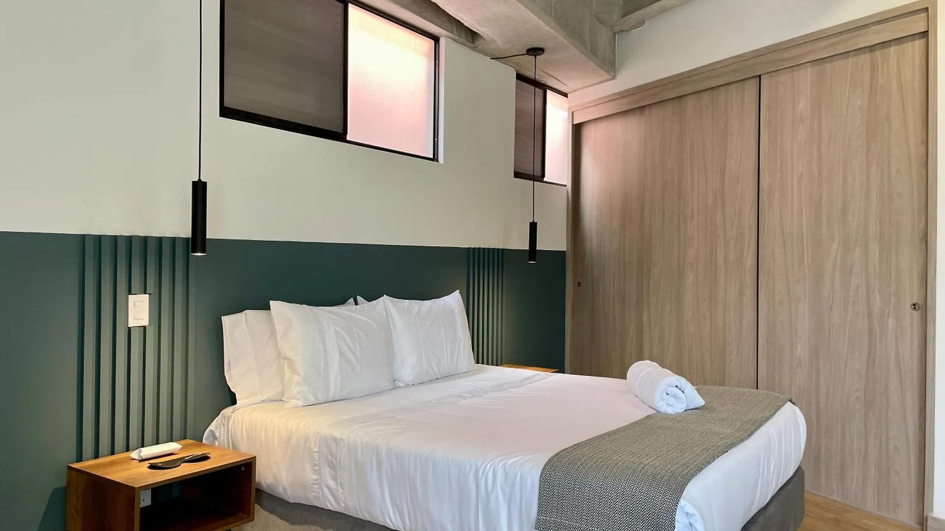 Hojarasca By Wynwood House Aparthotel Medellin