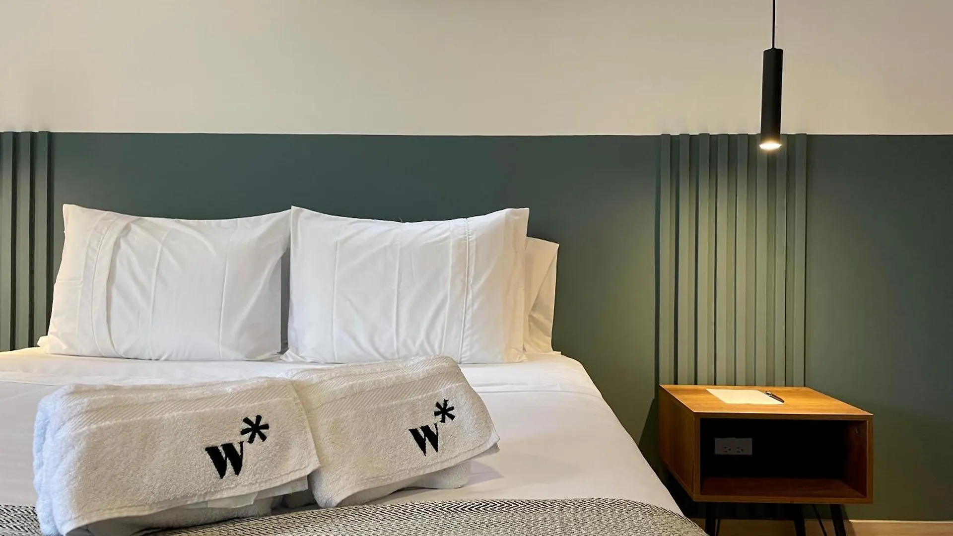 Hojarasca By Wynwood House Aparthotel Medellin Colombia