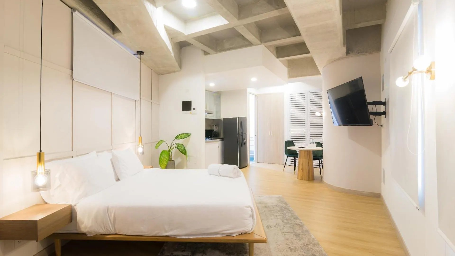 Hojarasca By Wynwood House Aparthotel Medellin
