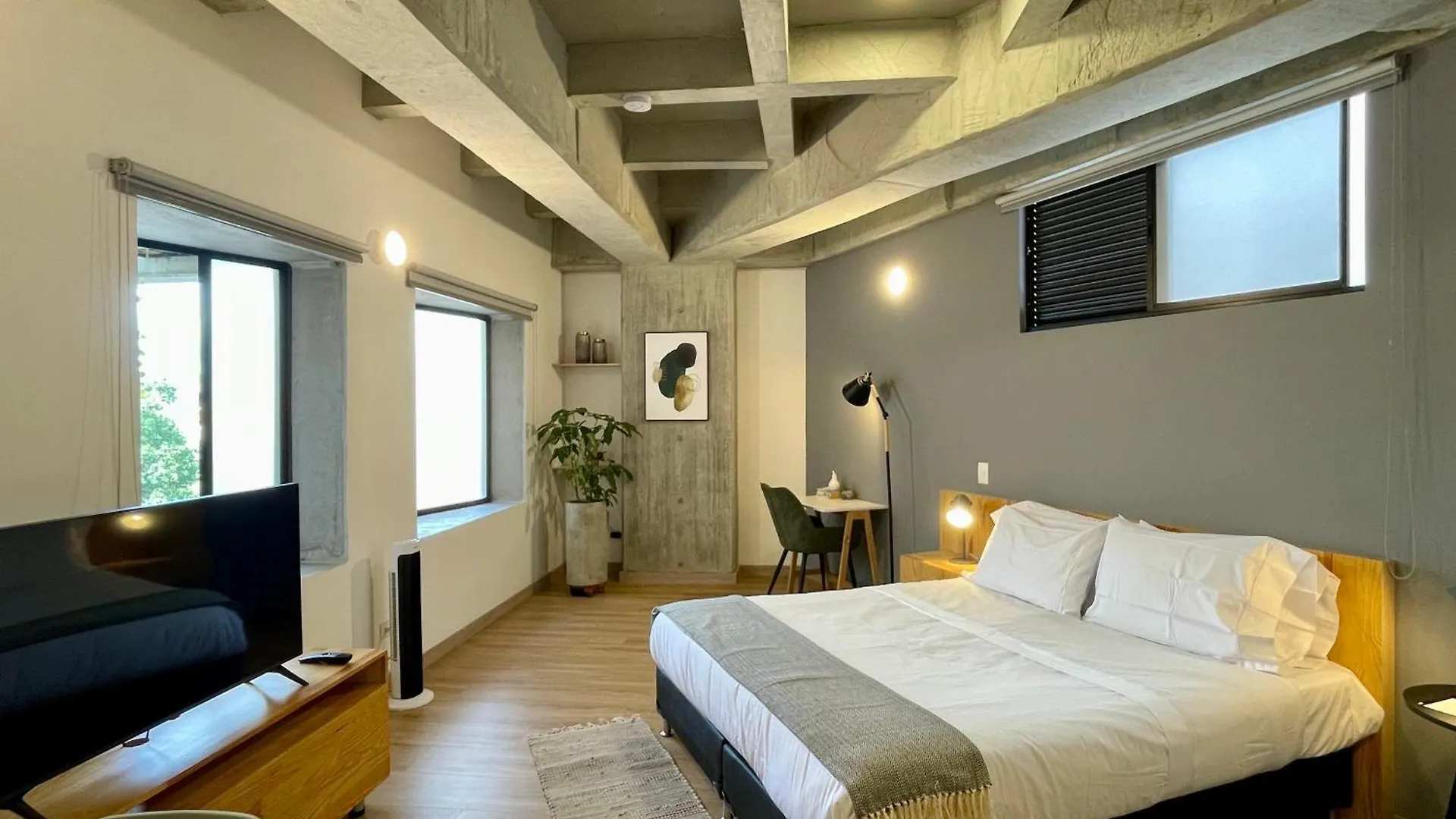 Hojarasca By Wynwood House Aparthotel Medellin