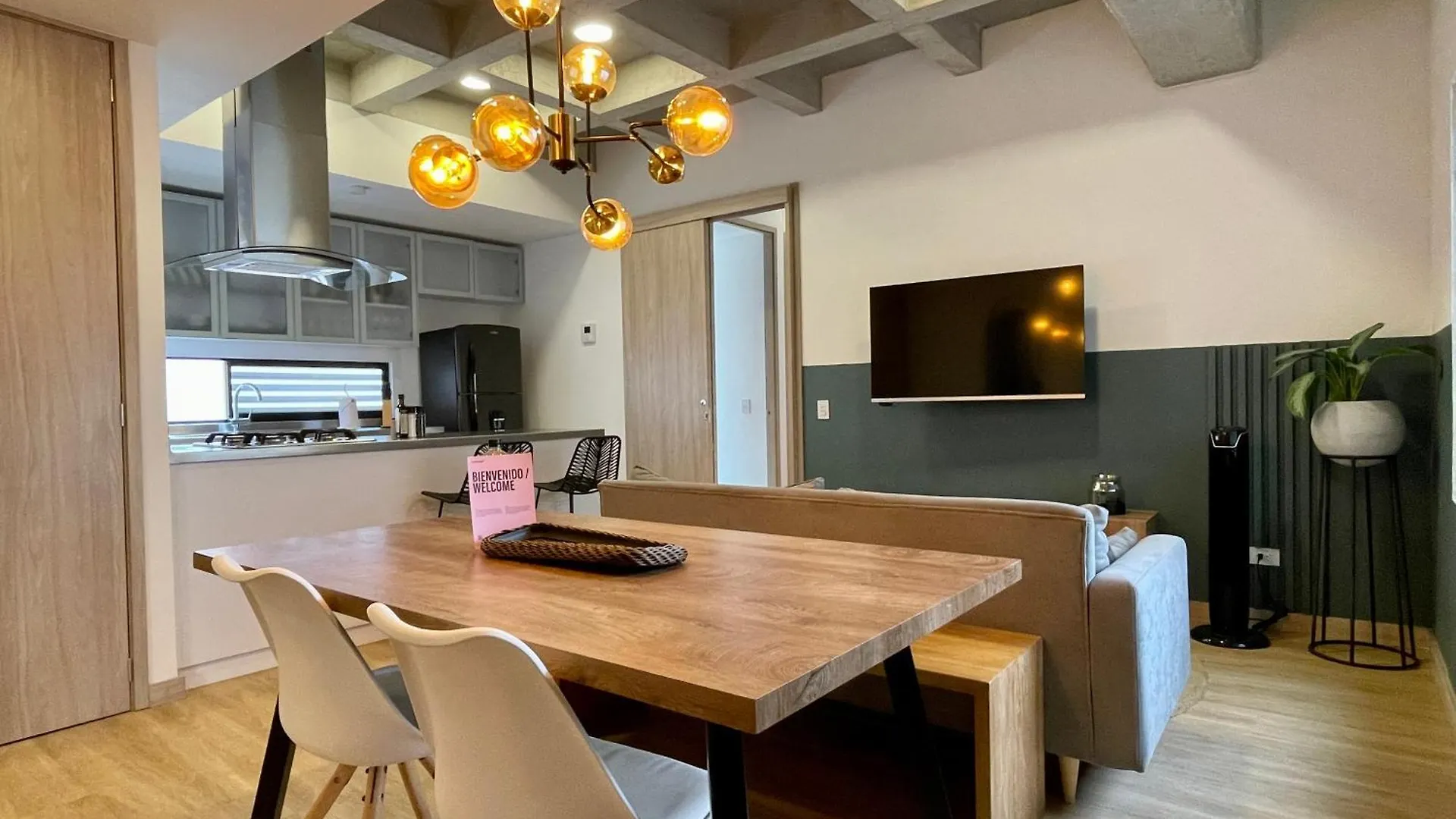 Hojarasca By Wynwood House Aparthotel Medellin